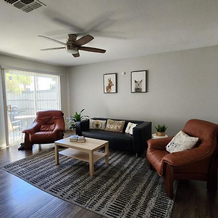 L - Fully Remodeled And Professionally Decorated Las Vegas Exterior foto