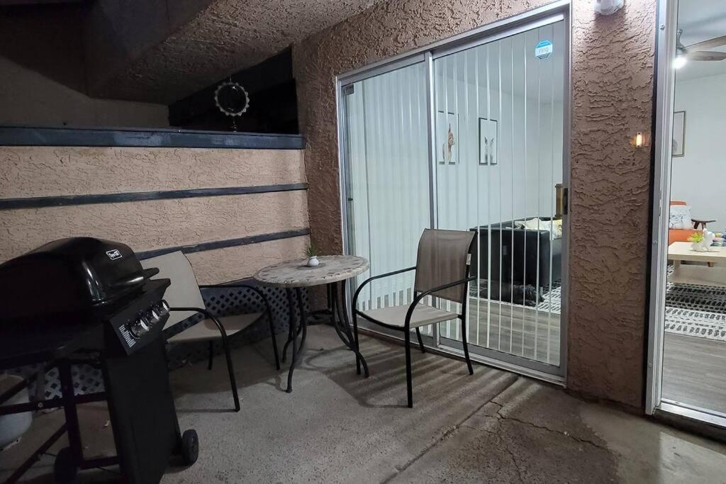 L - Fully Remodeled And Professionally Decorated Las Vegas Exterior foto
